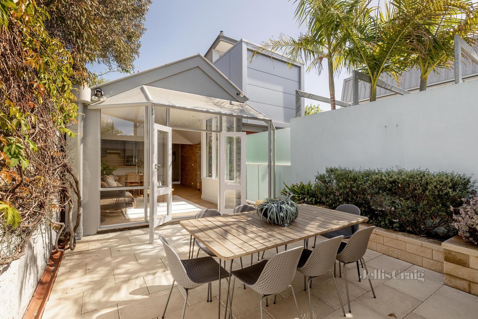 47 Barrett Street, Albert Park image 9
