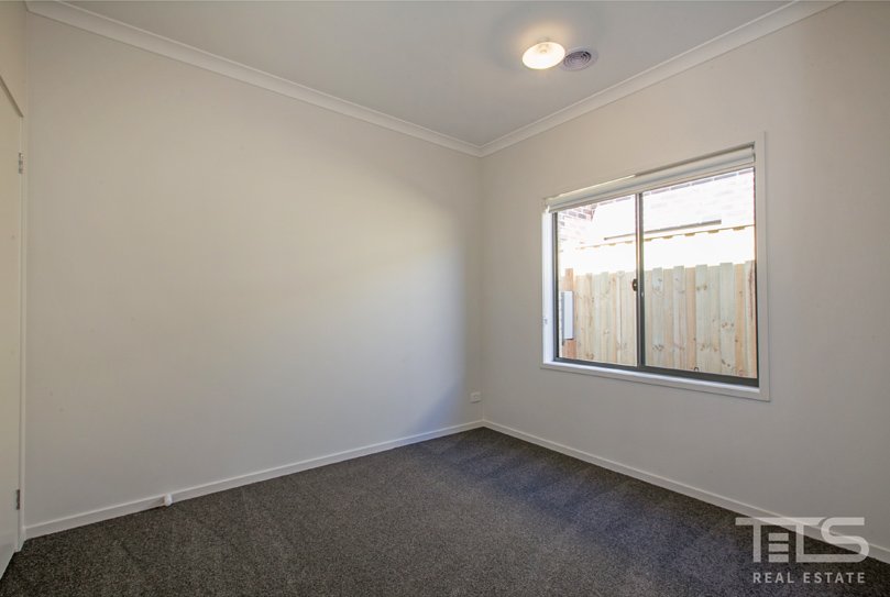 47 Denbigh Loop, Mickleham image 10