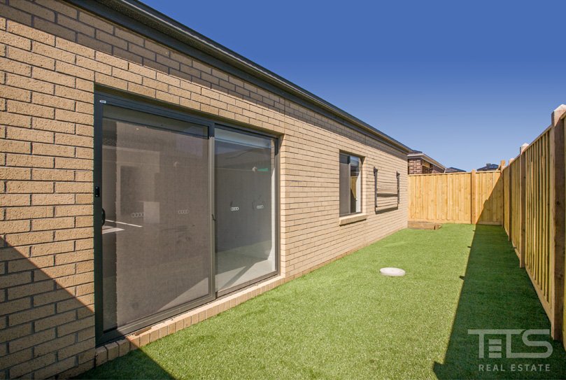 47 Denbigh Loop, Mickleham image 11
