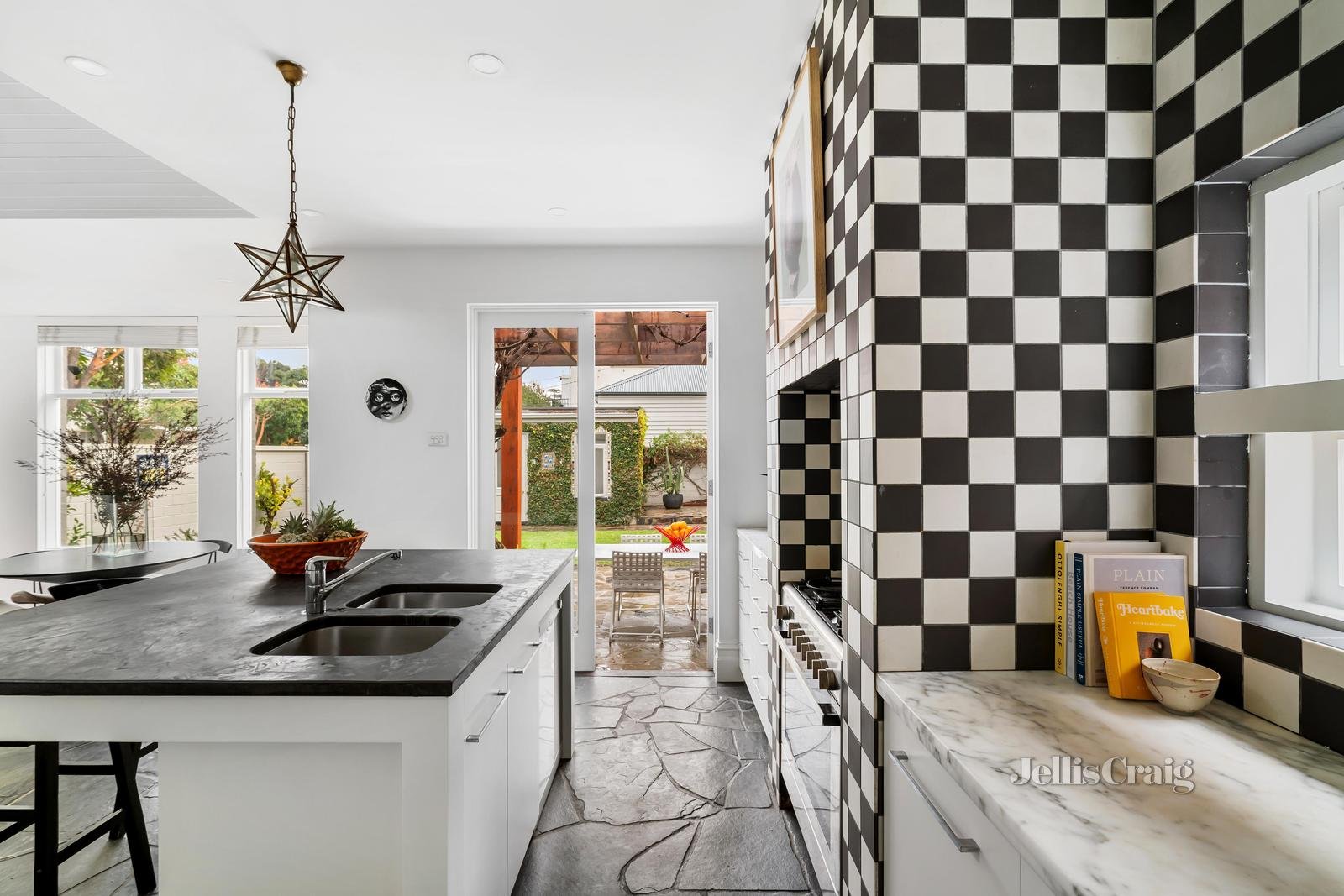 47 Donald Street, Prahran image 10