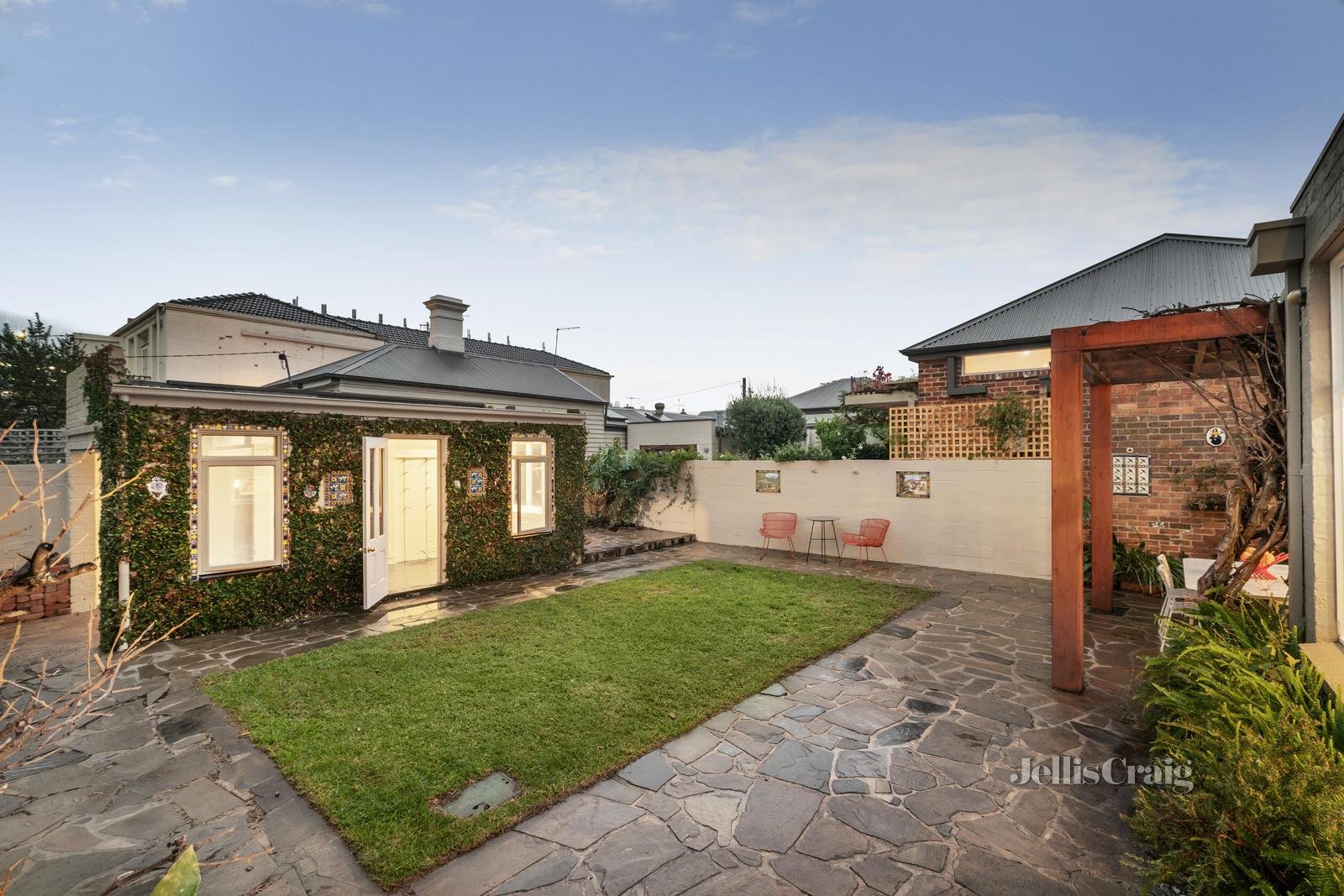 47 Donald Street, Prahran image 16