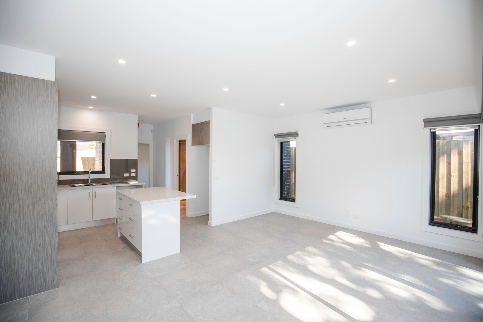 Property Gallery Thumbnail 2