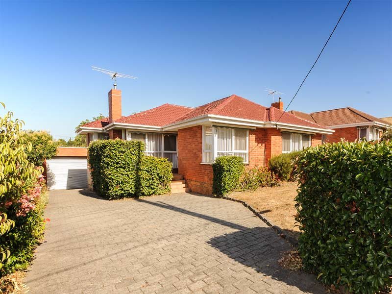 47 Eram Road, Box Hill North image 1