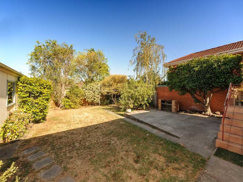 47 Eram Road, Box Hill North image 7