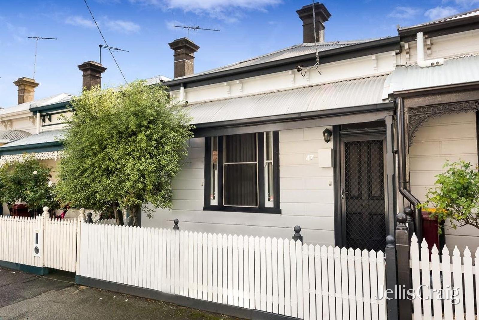 47 Erskine Street, Middle Park image 1