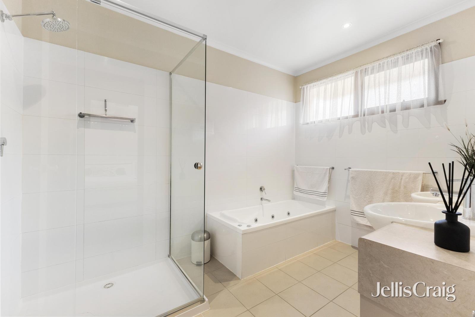 47 Fyfe Drive, Templestowe Lower image 8