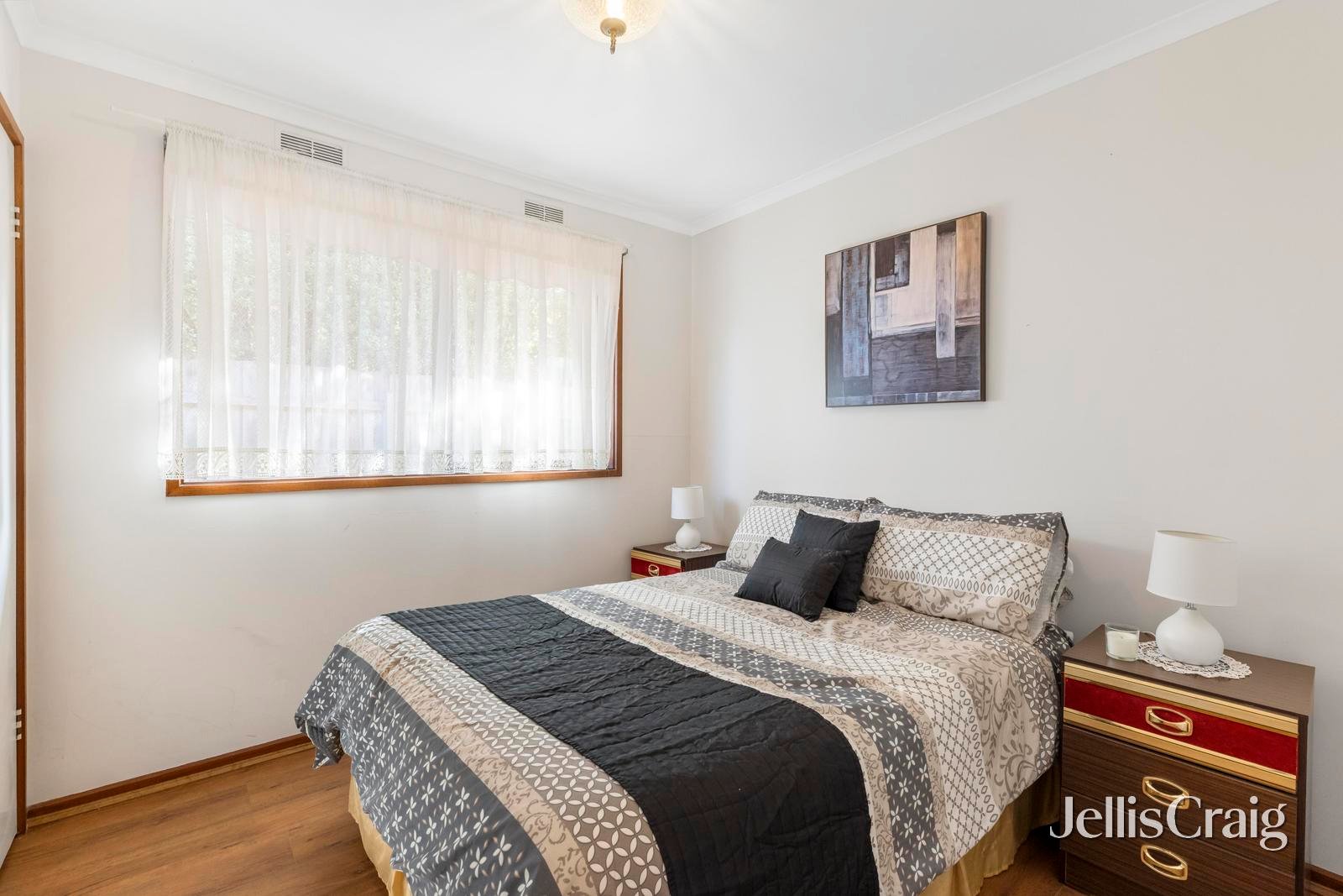 47 Galahad Crescent, Glen&nbsp;Waverley image 9