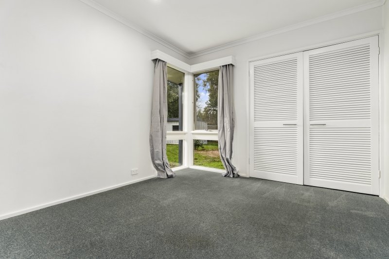 Property Gallery Thumbnail 9