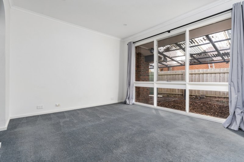 Property Gallery Thumbnail 6