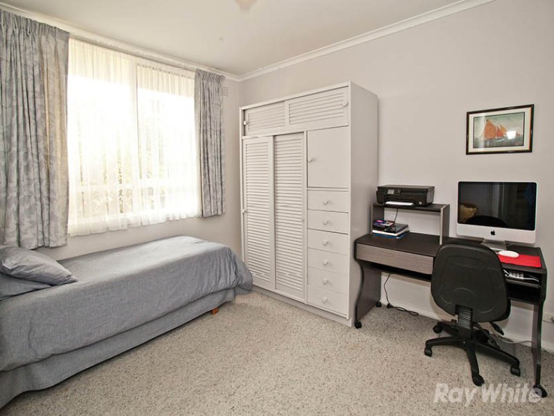 47 Greenways Road, Glen Waverley image 6