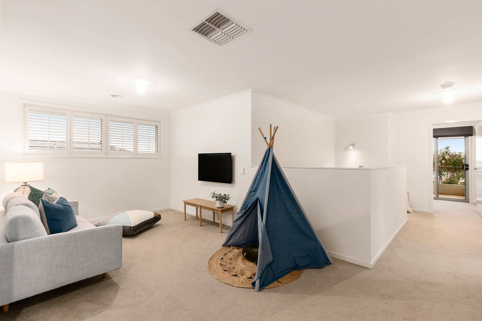 Property Gallery Thumbnail 18