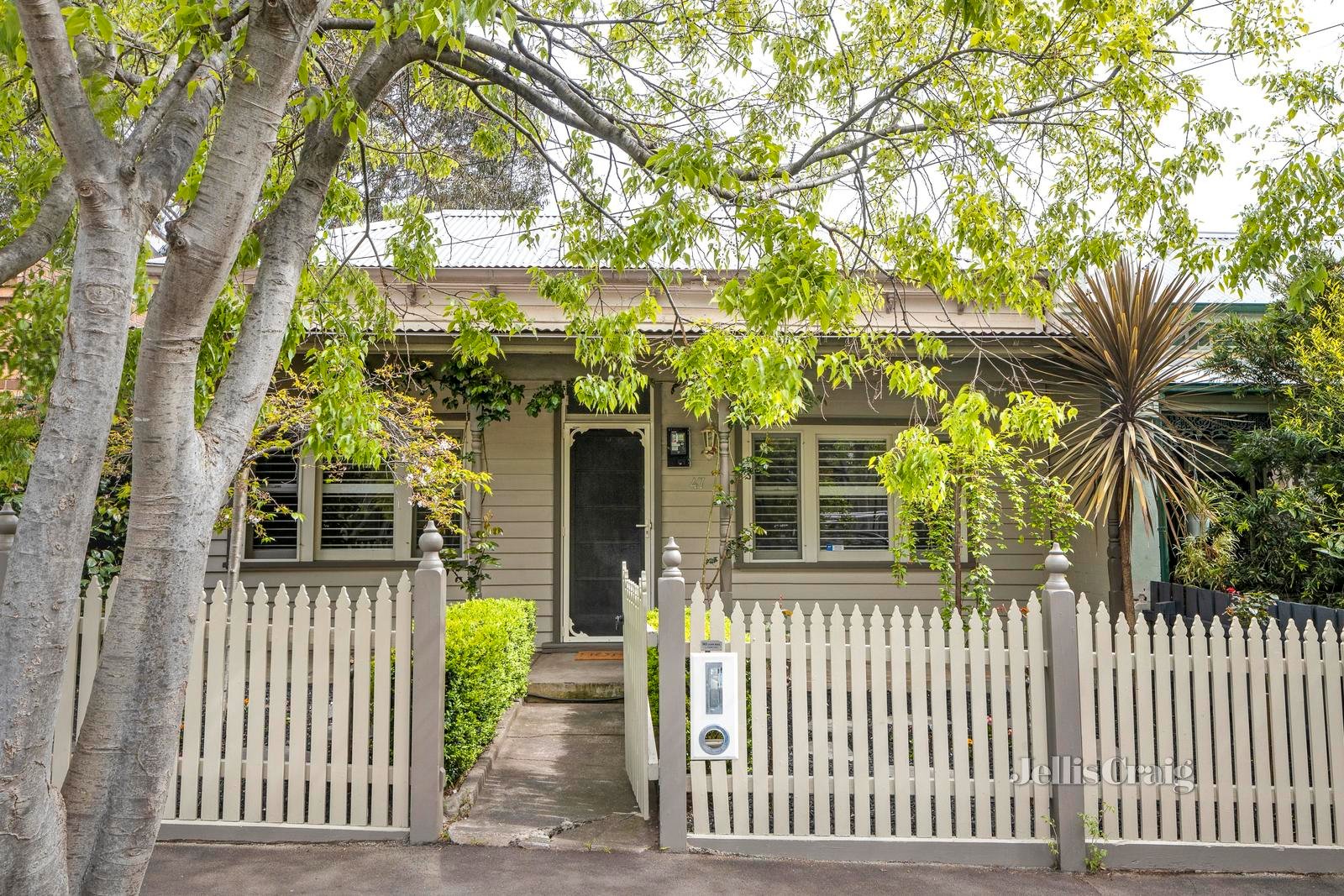 47 Henry Street, Northcote image 1