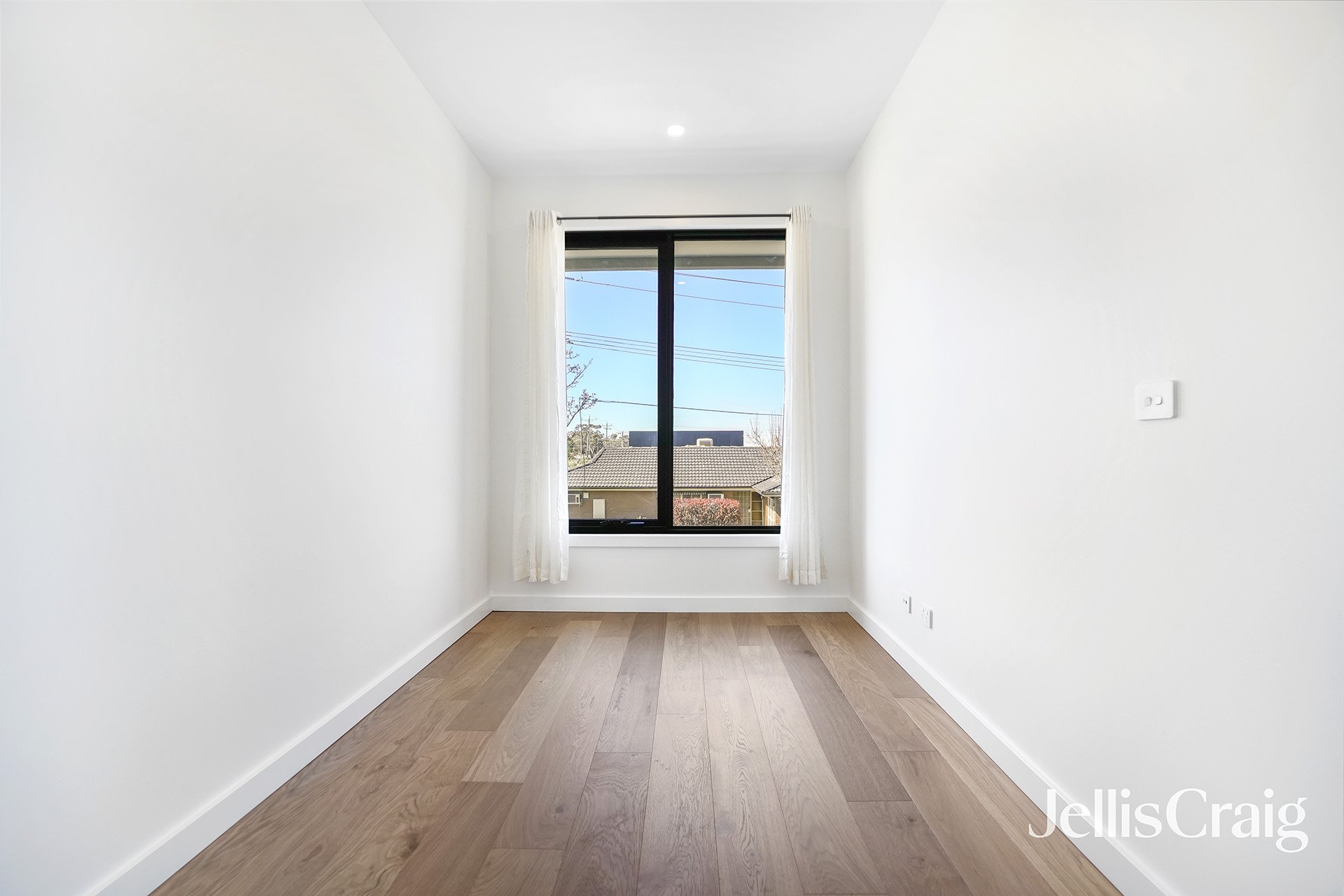 47 Hibiscus Avenue, Cheltenham image 8