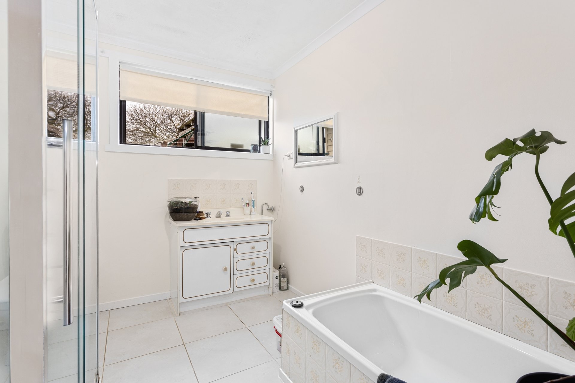 Property Gallery Thumbnail 8