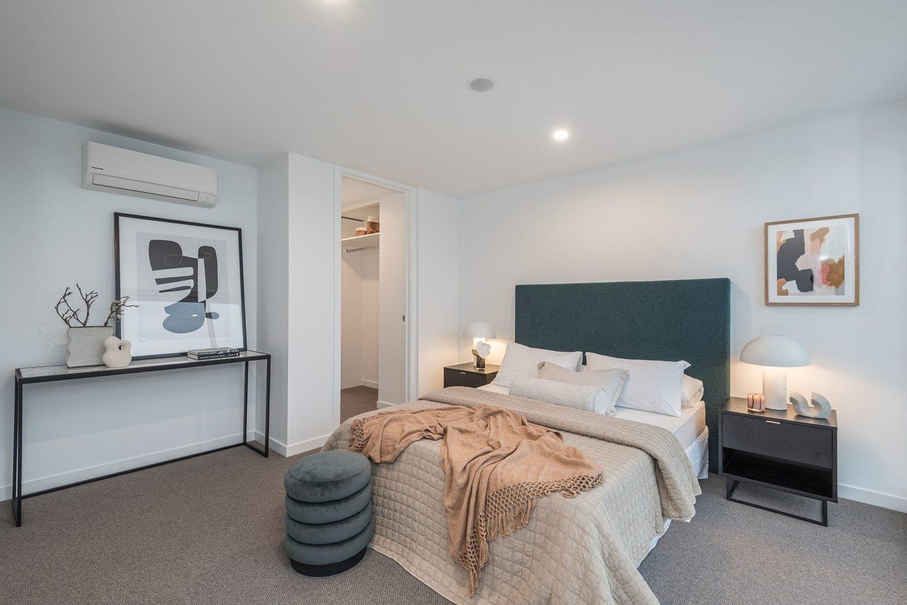 Property Gallery Thumbnail 6
