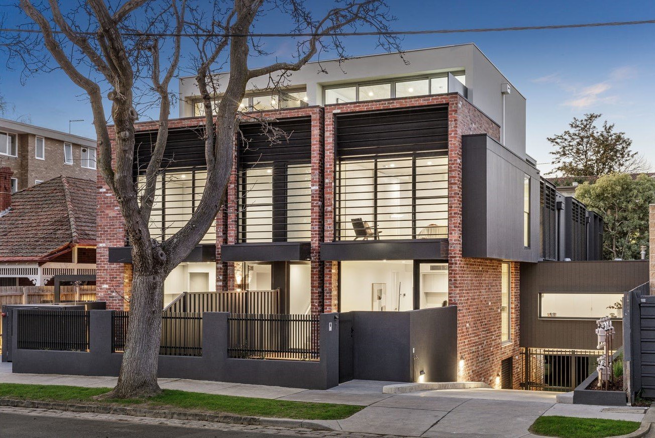 Property Gallery - Main Image