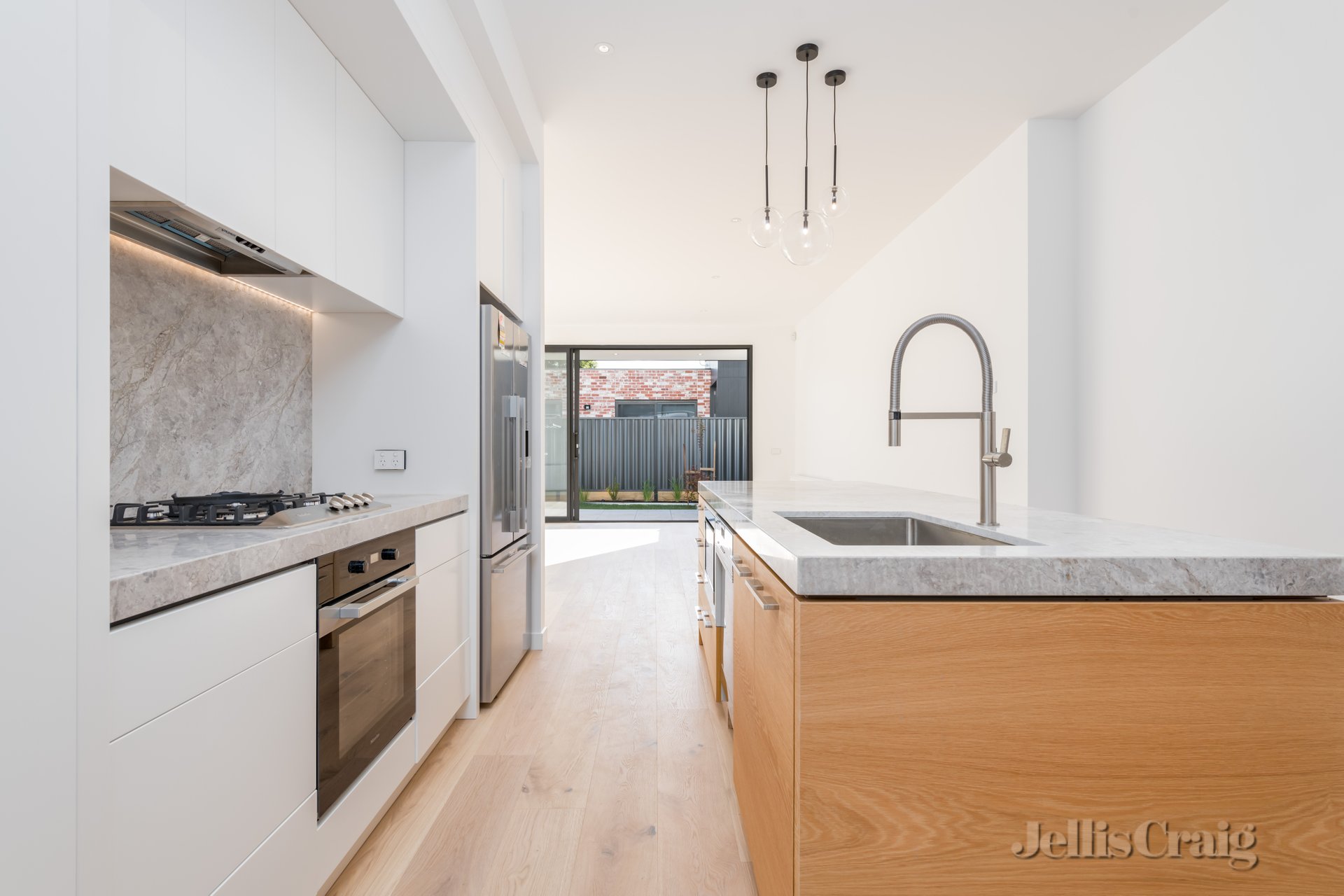 47 Hutchinson Street, Brunswick&nbsp;East image 1