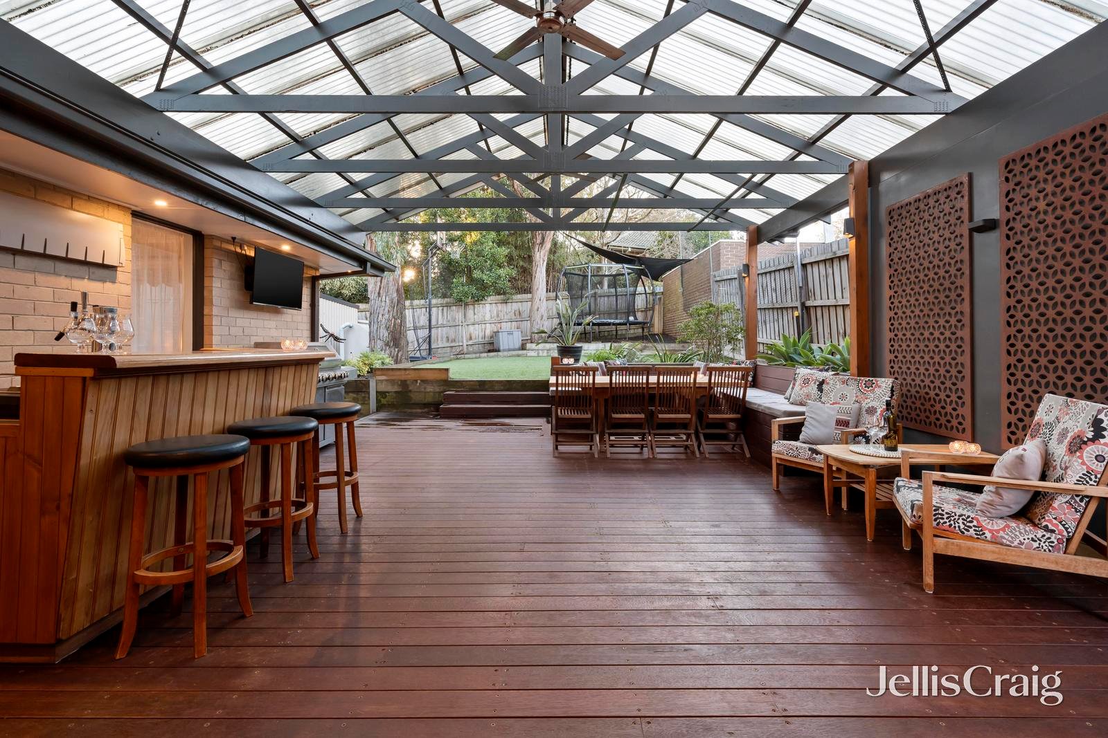 47 Jeffrey Drive, Ringwood image 3
