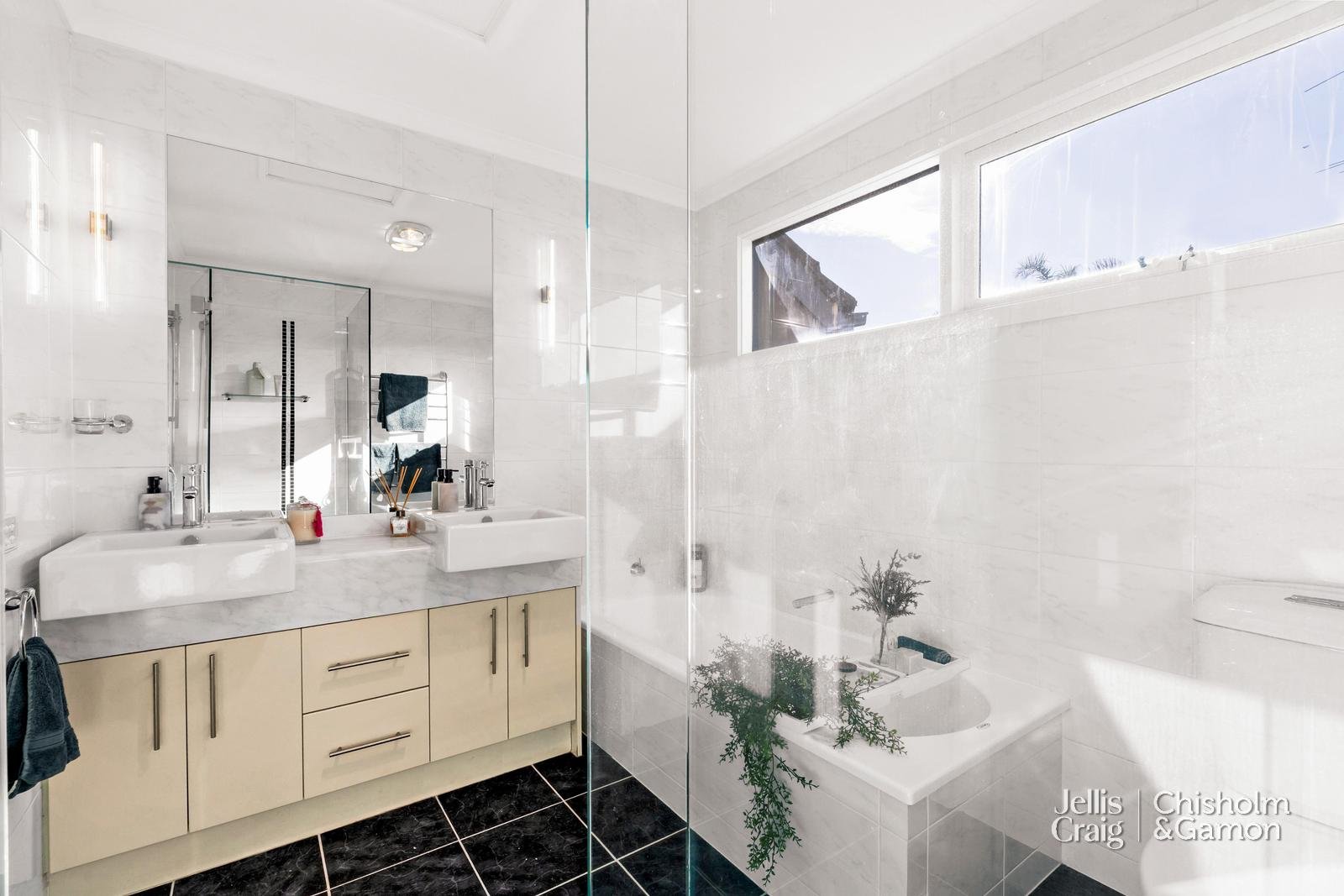 47 John Street, Elwood image 11