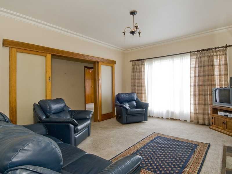 47 Kedleston Street, Herne Hill image 2