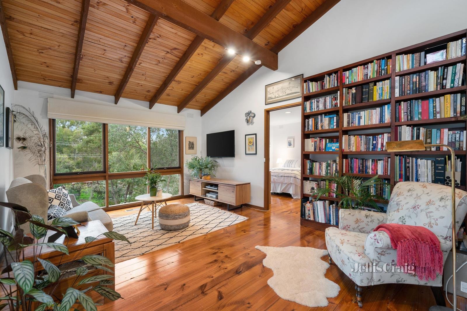 47 Livingstone Road, Eltham image 2