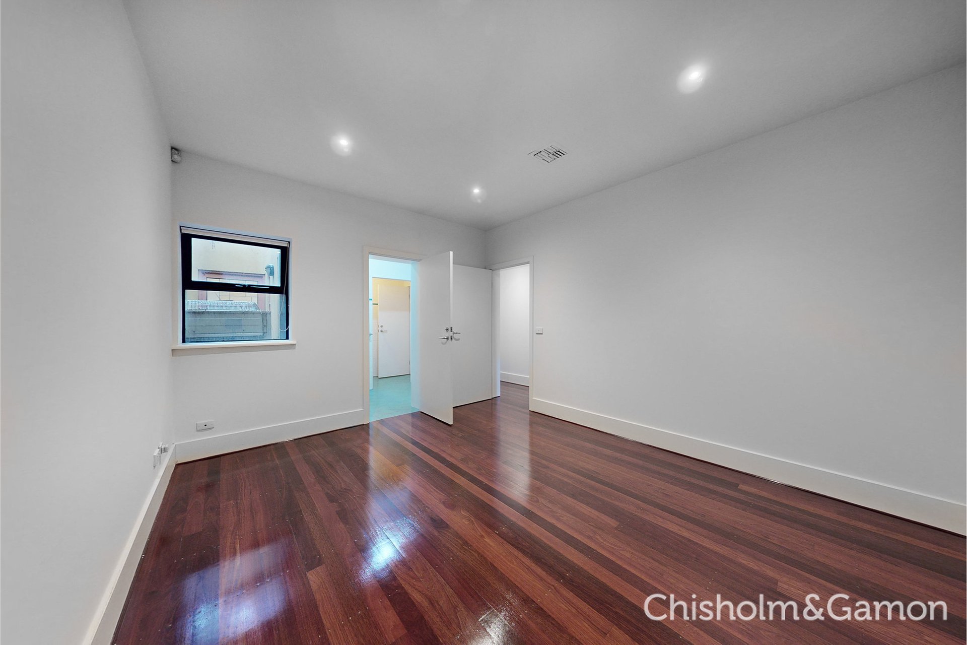 47 Marine Parade, St&nbsp;Kilda image 13