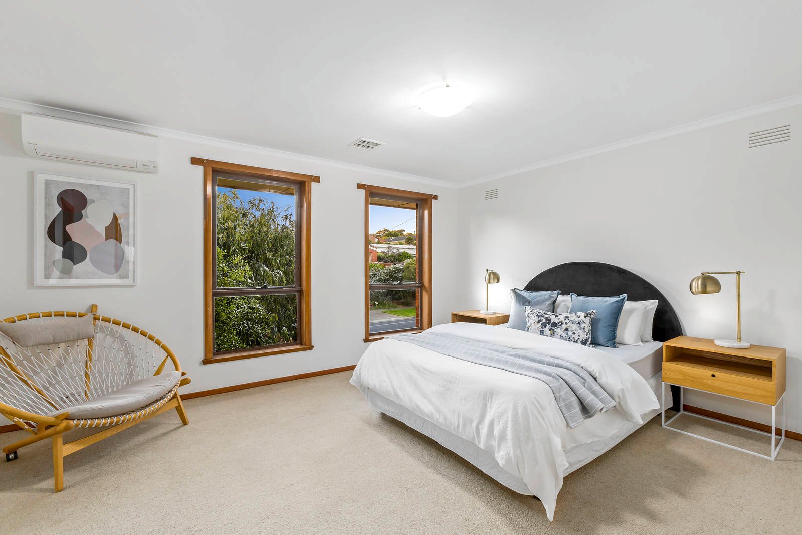 Property Gallery Thumbnail 8