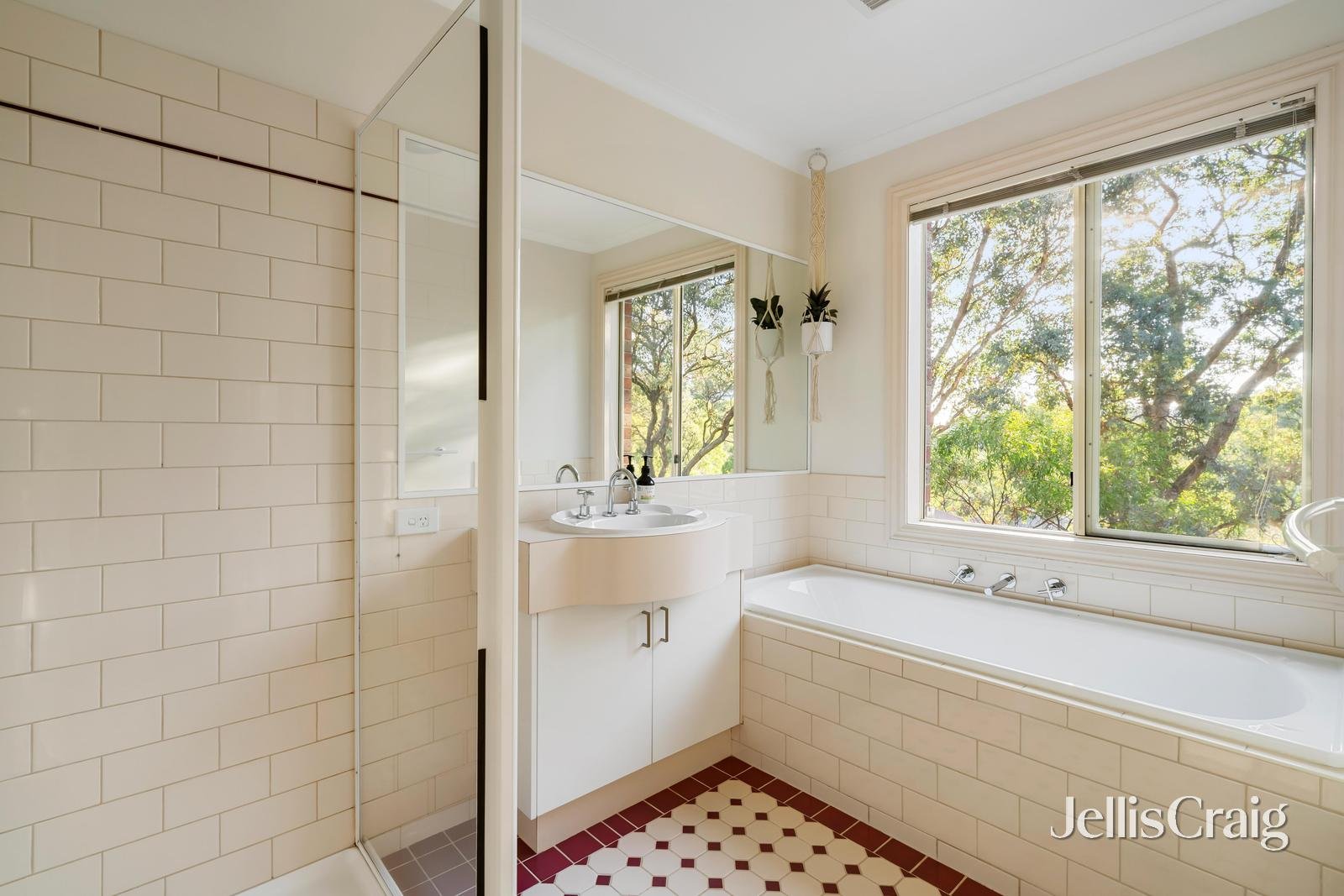 47 Maroong Drive, Eltham image 13