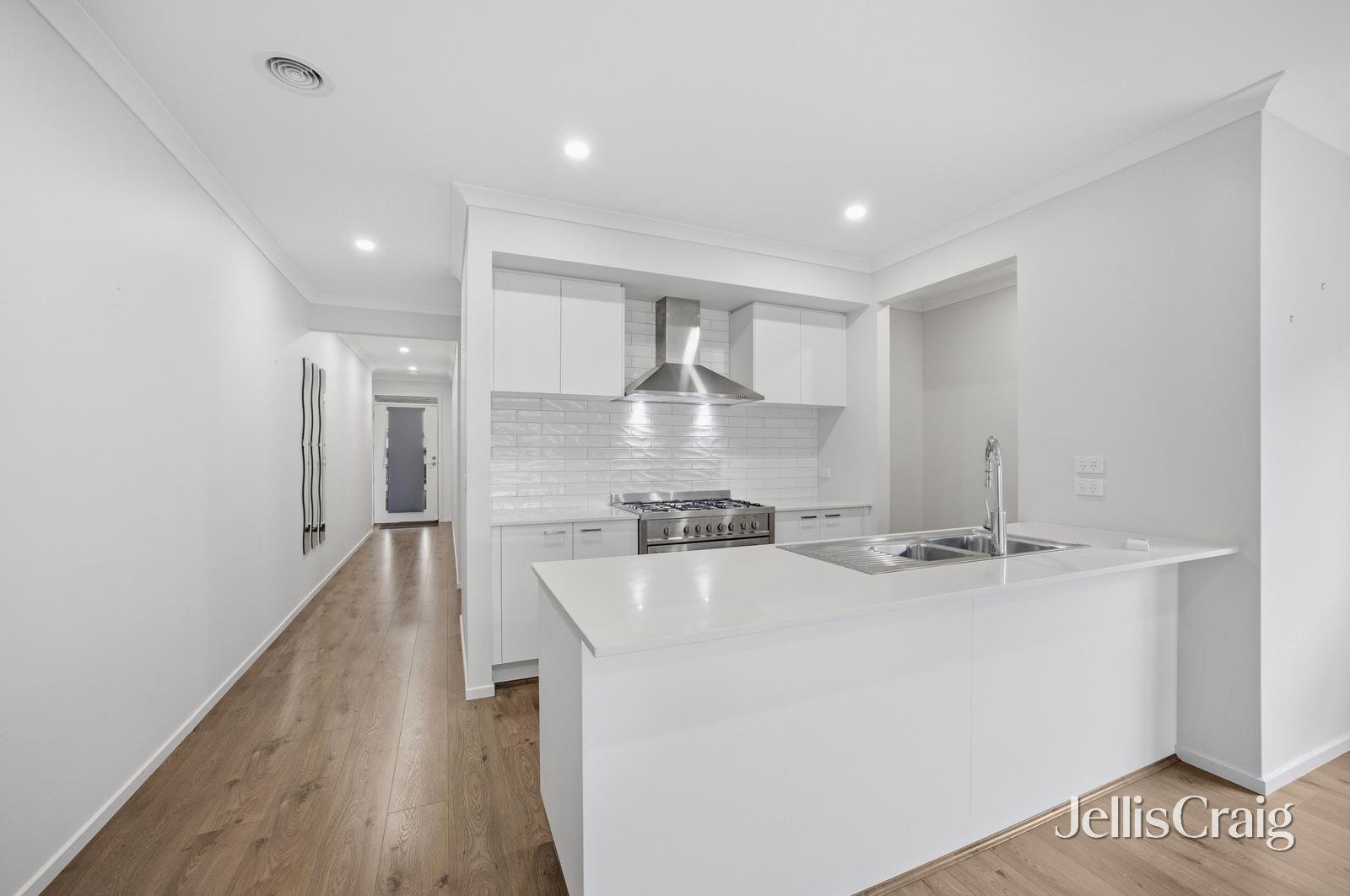 47 Mary Drive, Alfredton image 2