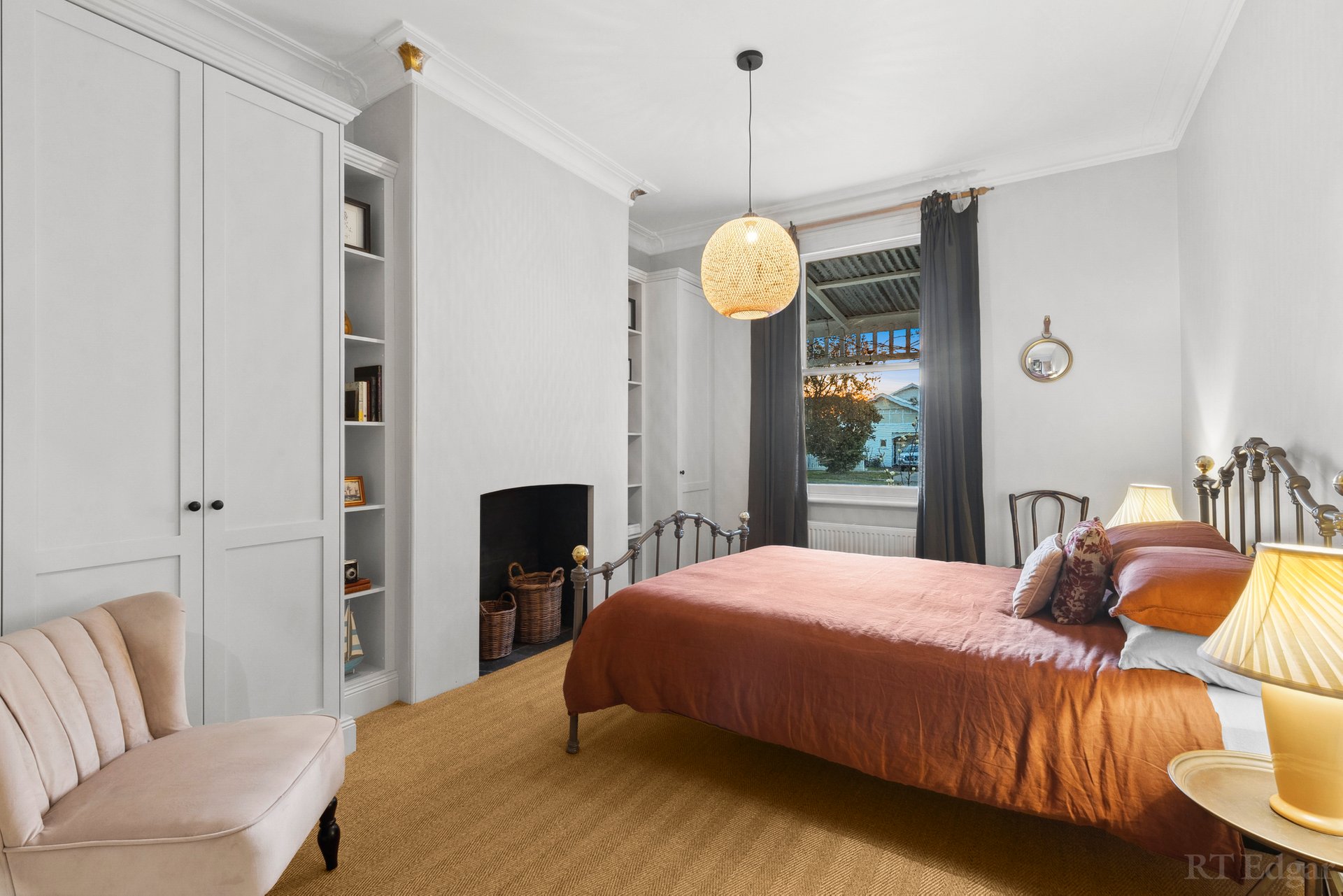 Property Gallery Thumbnail 6