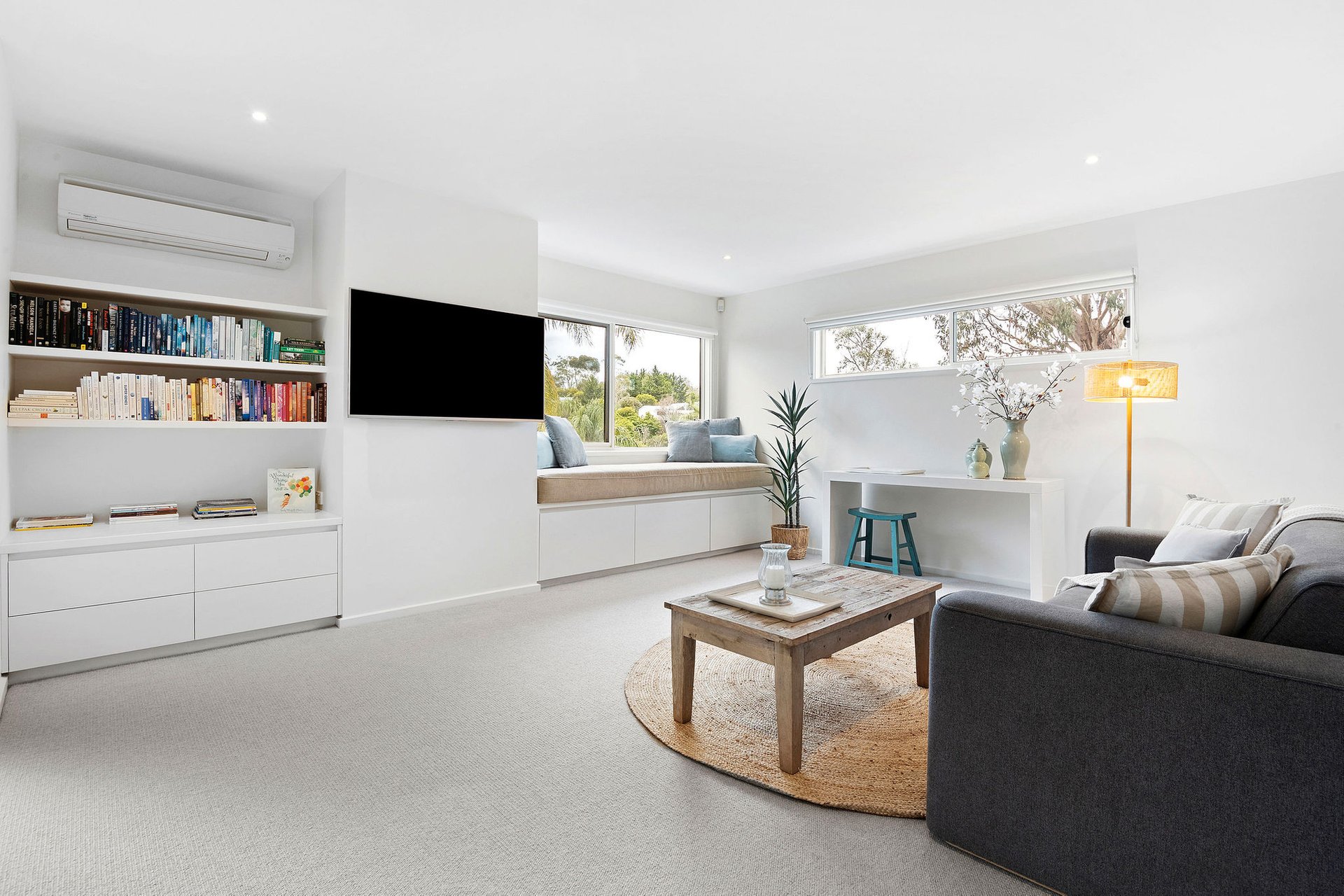 Property Gallery Thumbnail 8