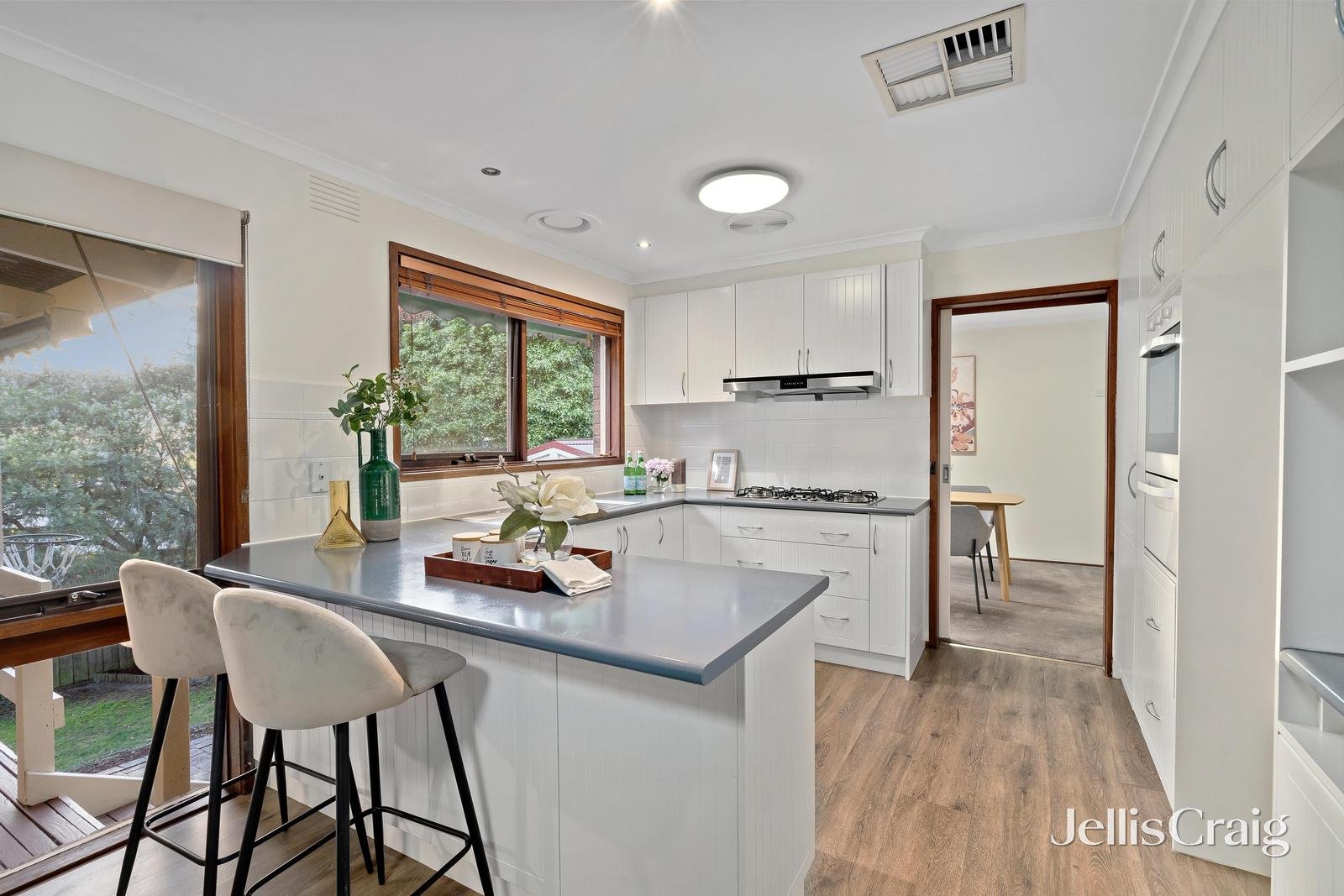47 Mundara Drive, Ringwood image 6