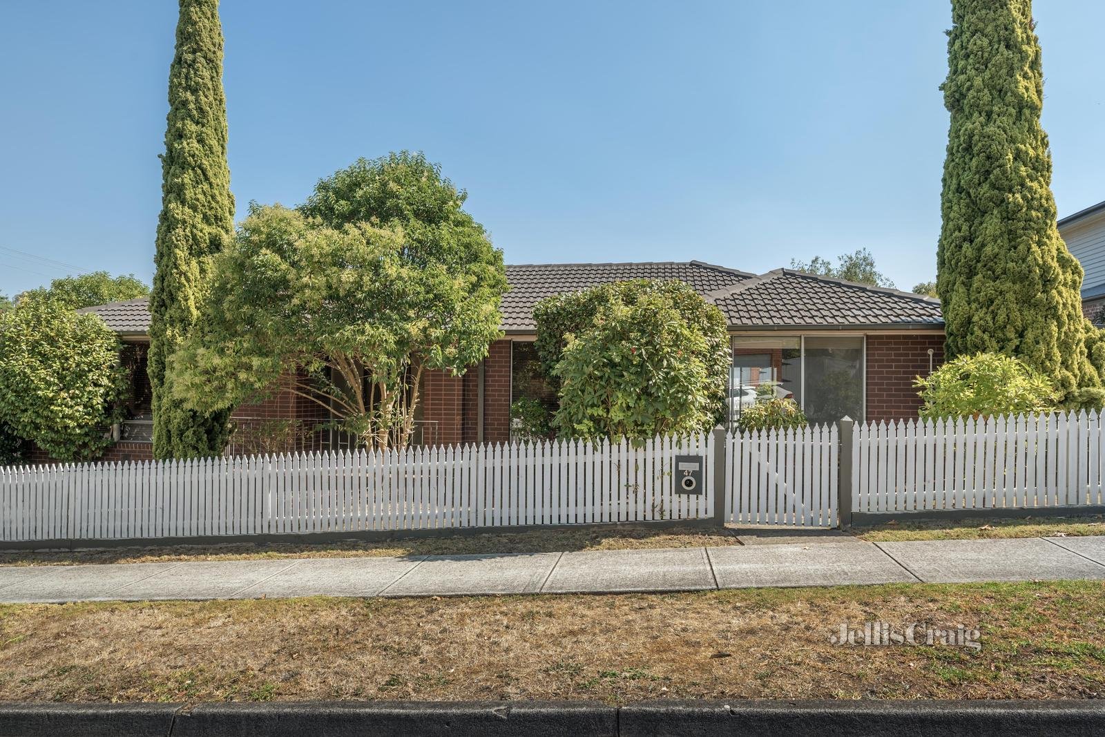 47 Ormond Avenue, Mitcham image 1