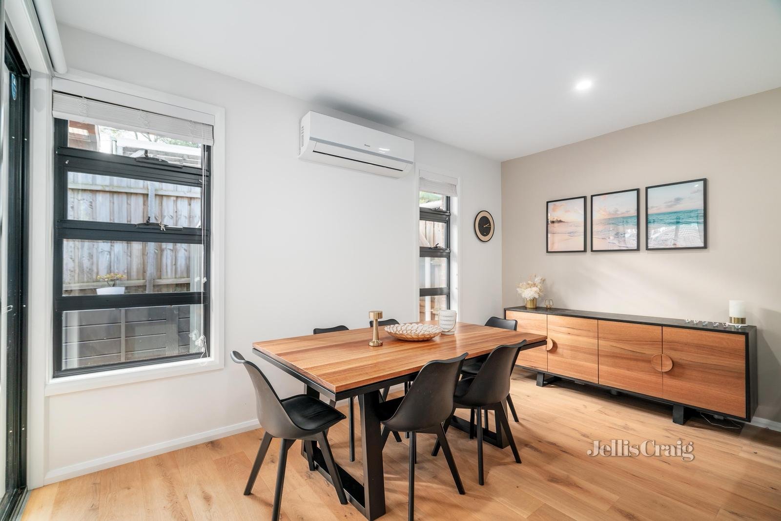 47 Outlook Road, Mount Waverley image 3