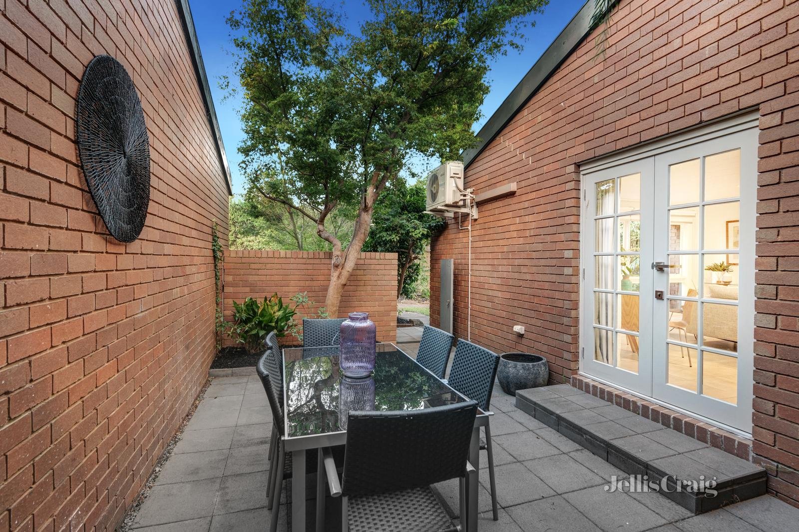 4/7 Peace Street, Glen Iris image 6