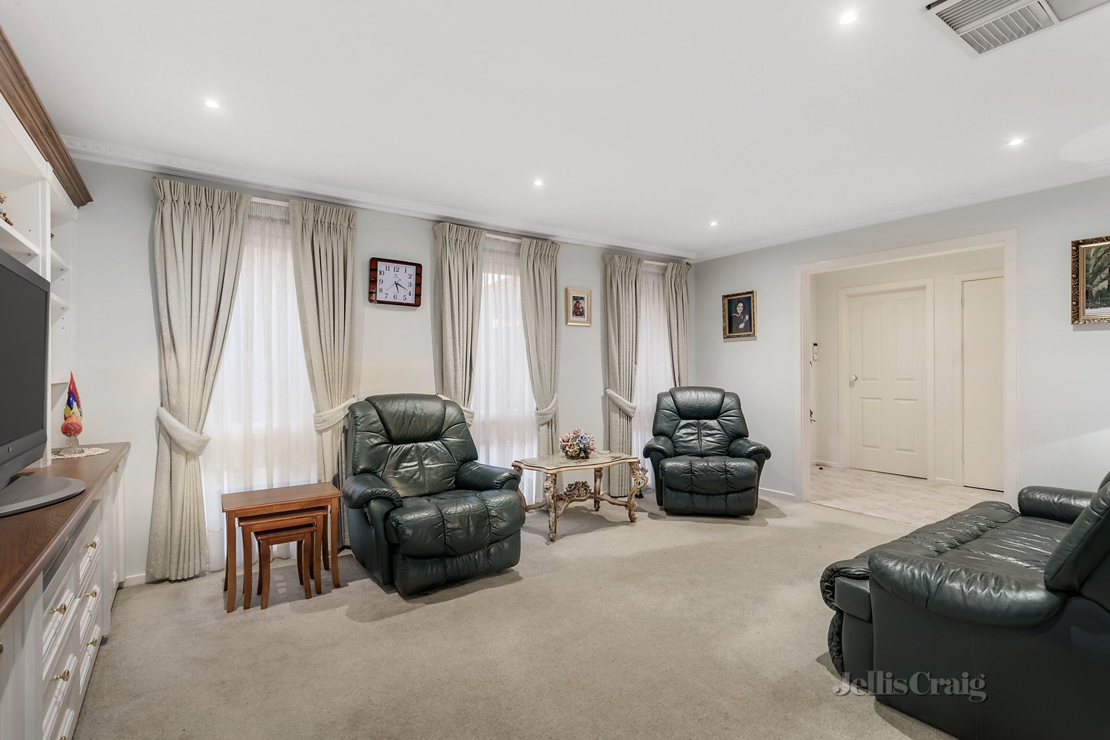 47 Rose Avenue, Bulleen image 2