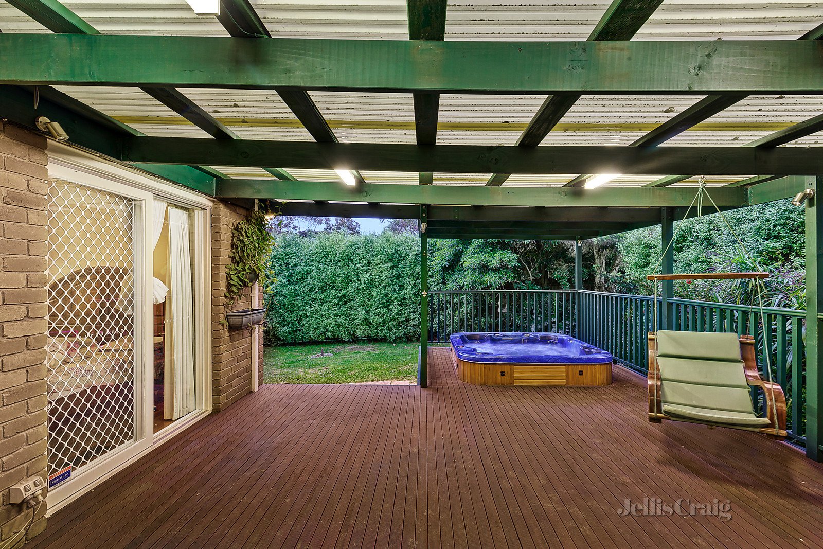 47 Roseland Grove, Doncaster image 9