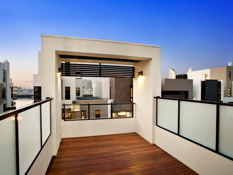 47 South Wharf Drive, Docklands image 1