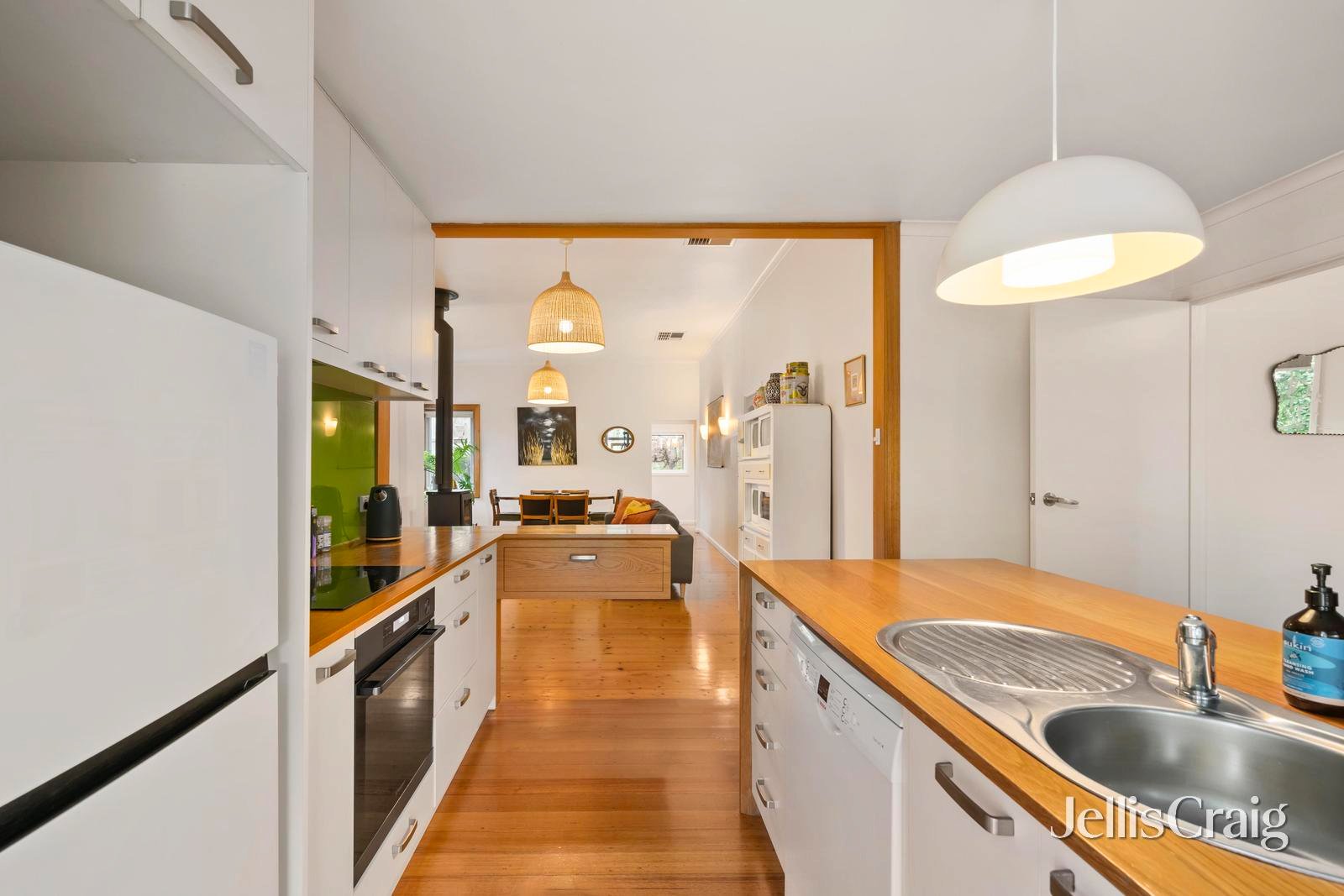 47 St Leonards Road, Healesville image 5