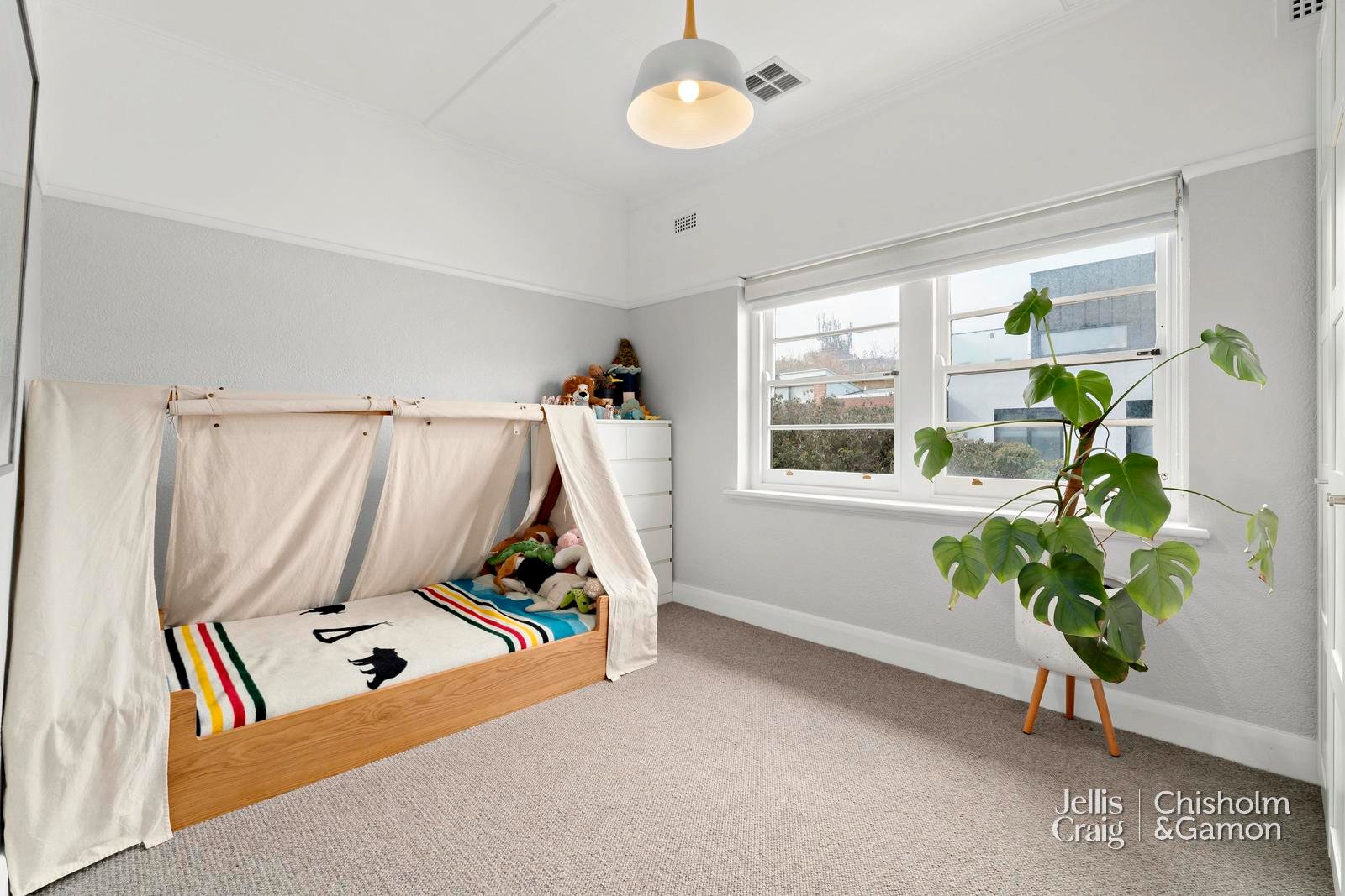4/7 Vautier Street, Elwood image 9