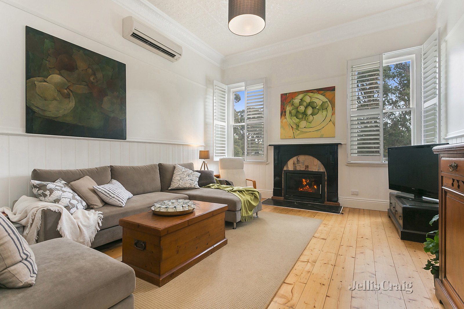 47 Victoria Street, Trentham image 2