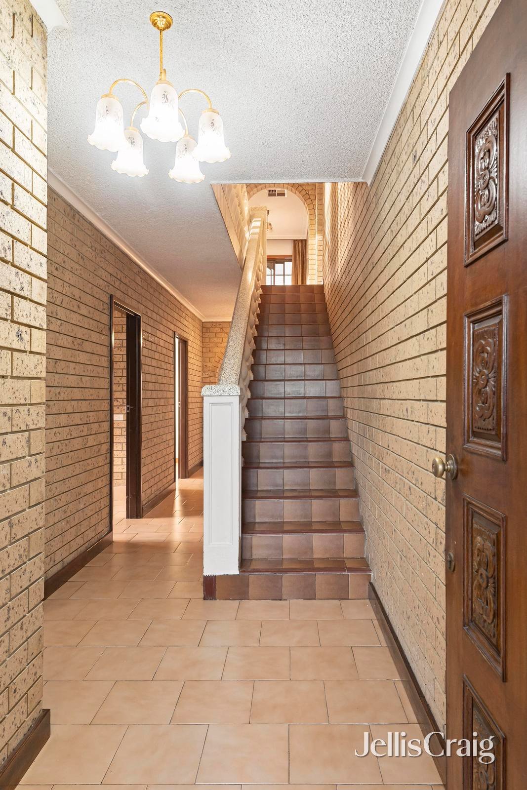 47 Whittens Lane, Doncaster image 2