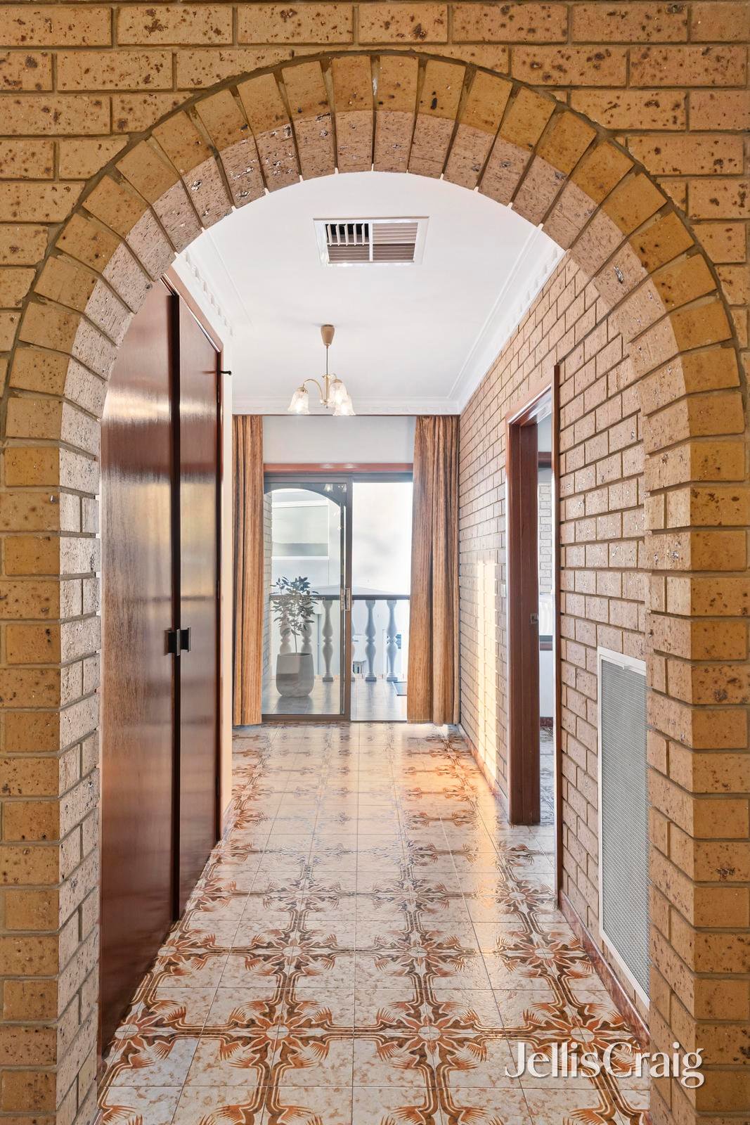 47 Whittens Lane, Doncaster image 3