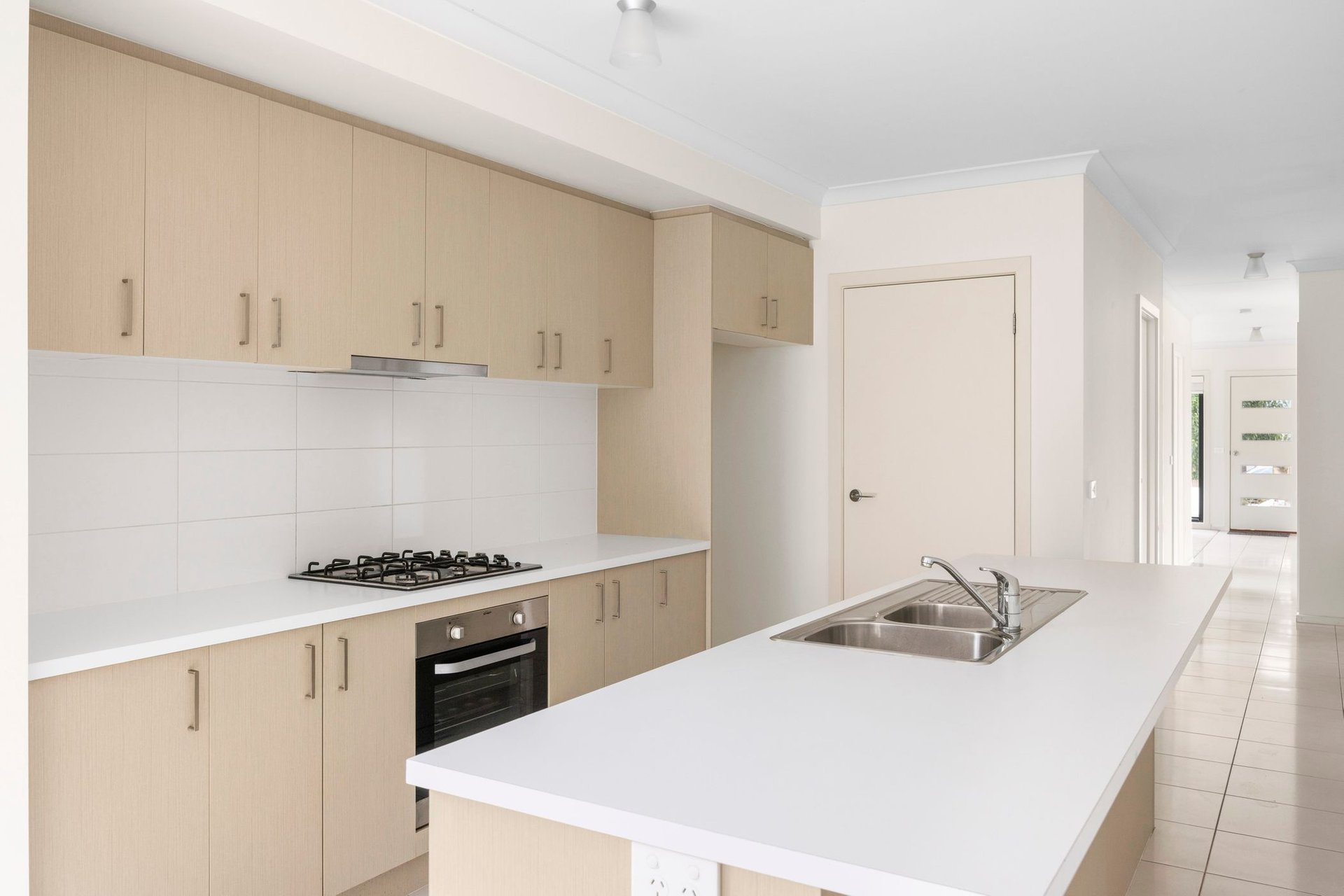 47 Wurrook Circuit, North&nbsp;Geelong image 4