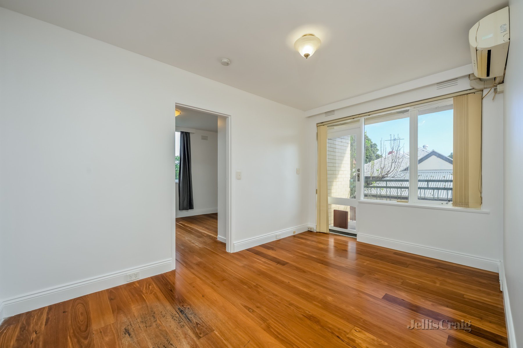 4/70 Edinburgh Street, Flemington image 2