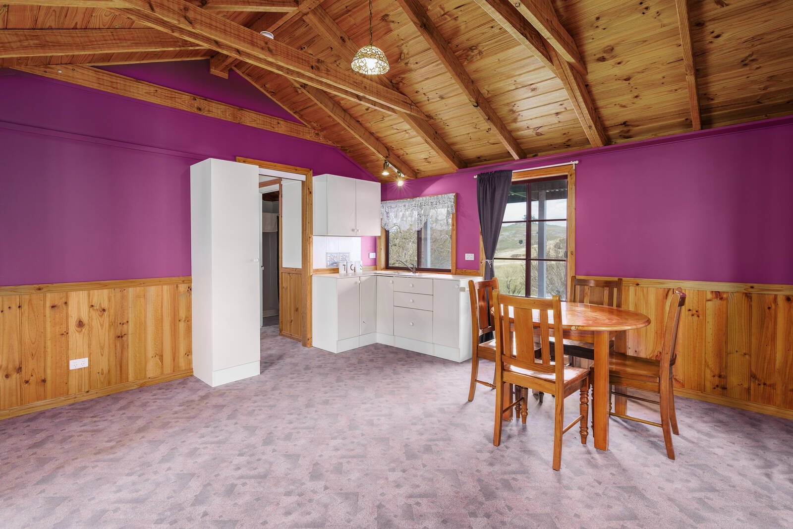 Property Gallery Thumbnail 11