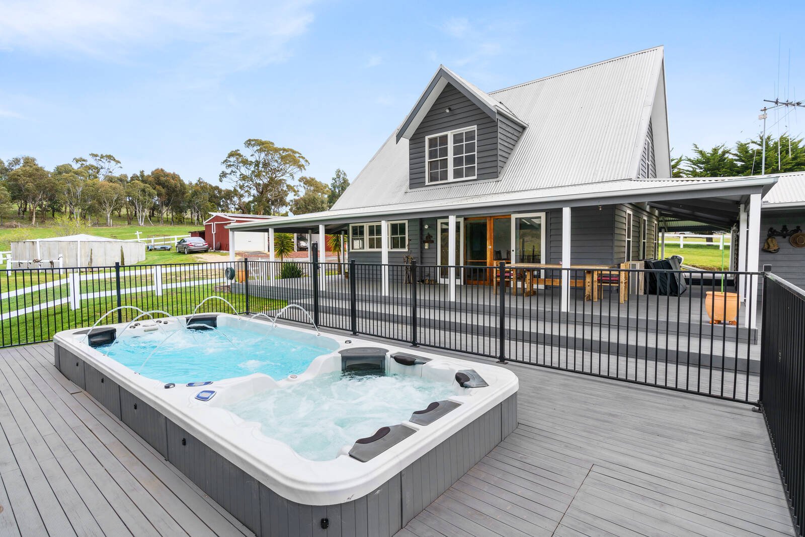 Property Gallery Thumbnail 13
