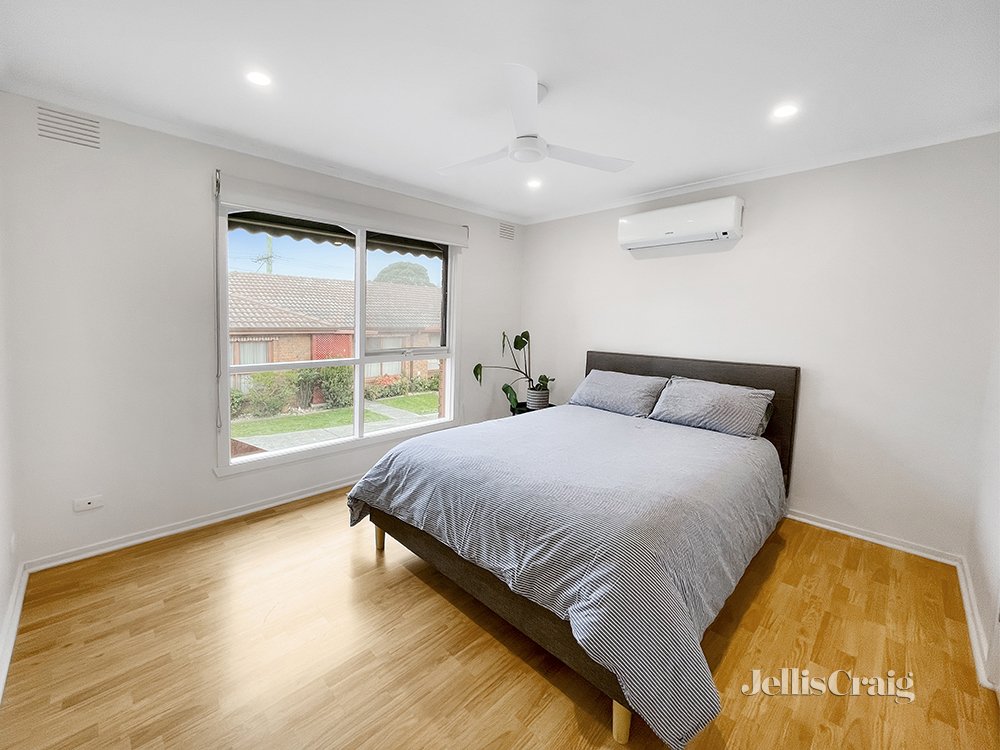 4/70 Rattray Road, Montmorency image 6