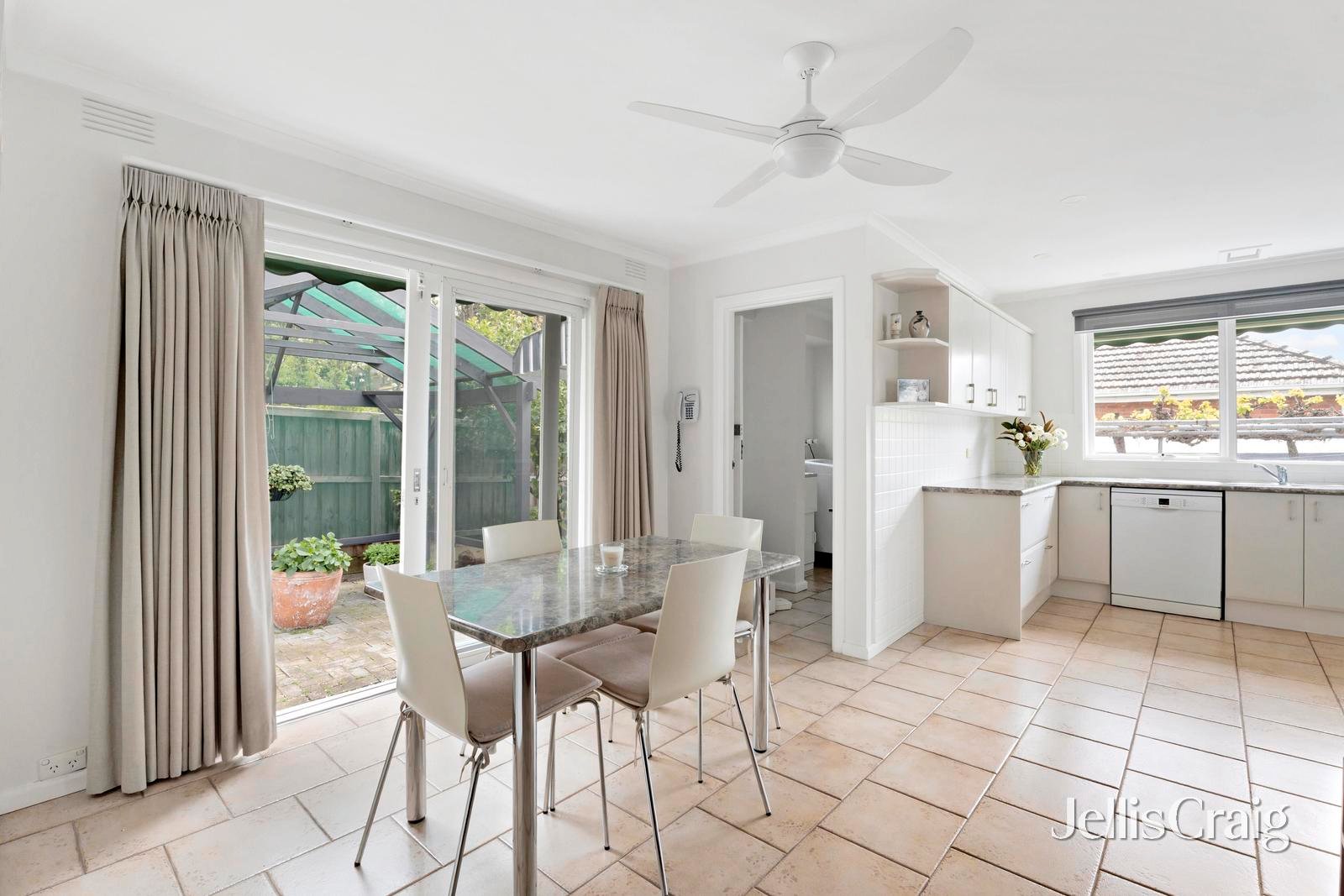 471 Pascoe Vale Road, Strathmore image 5