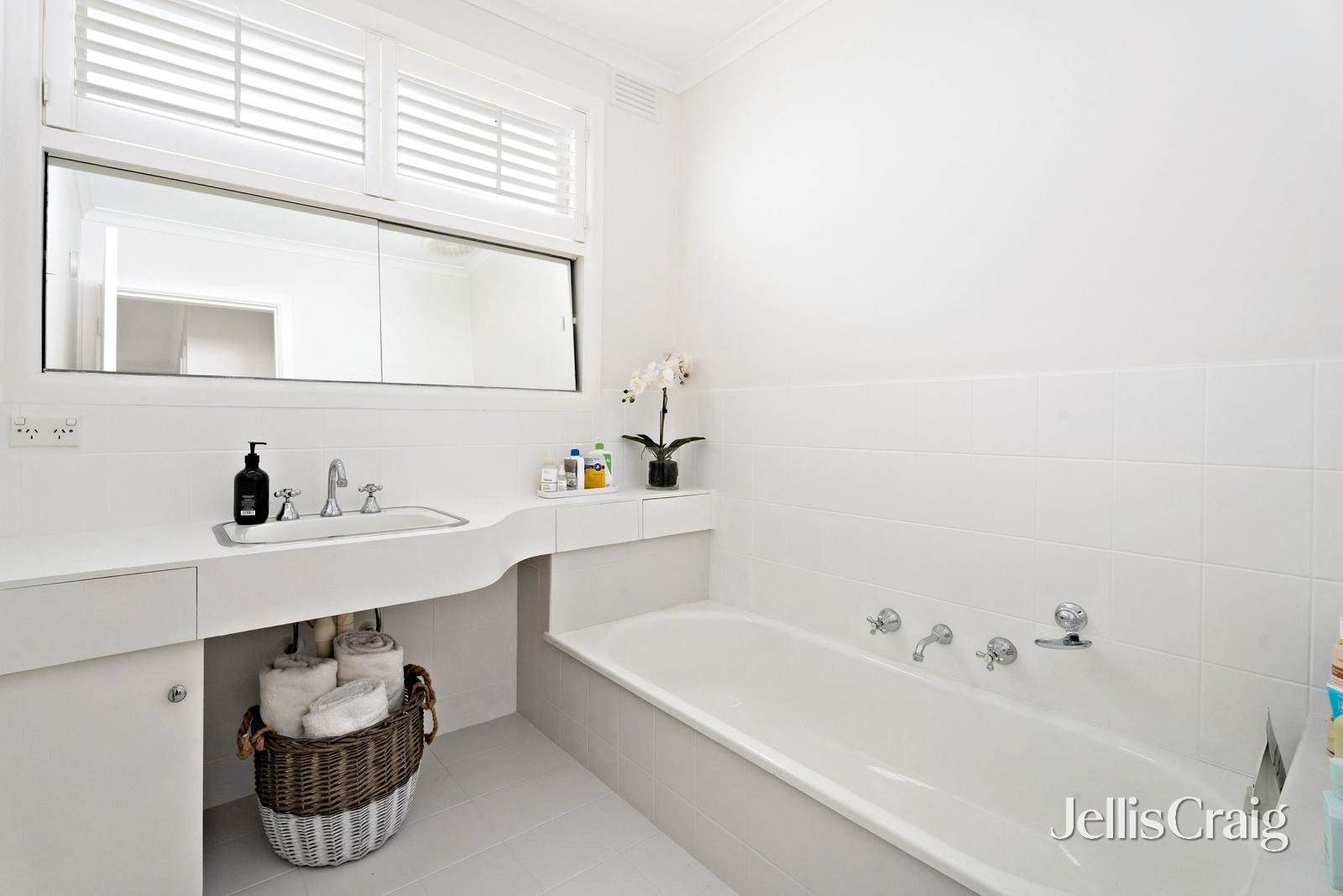471 Pascoe Vale Road, Strathmore image 8